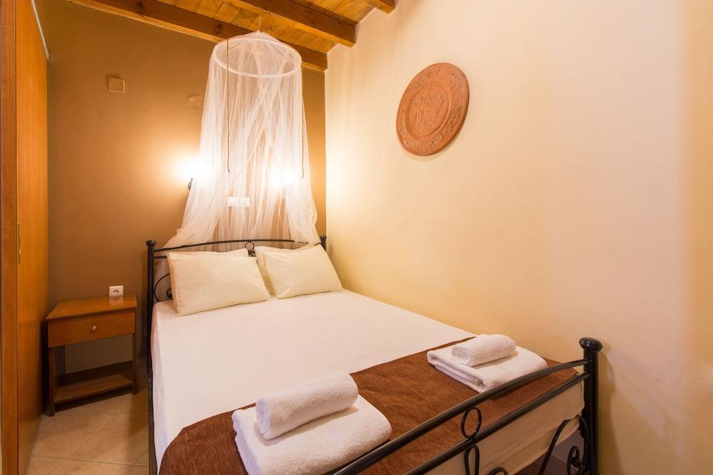 3 Charites Old Town Apartment Rhodes City Luaran gambar